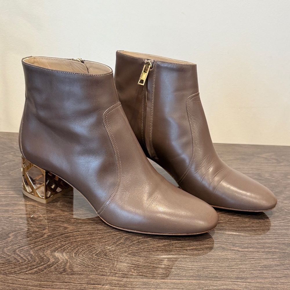 Burberry Chic Taupe Ankle Boots with Gold color Metallic Heel